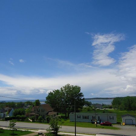 The Fiddle And The Sea Bed And Breakfast Port Hood Экстерьер фото
