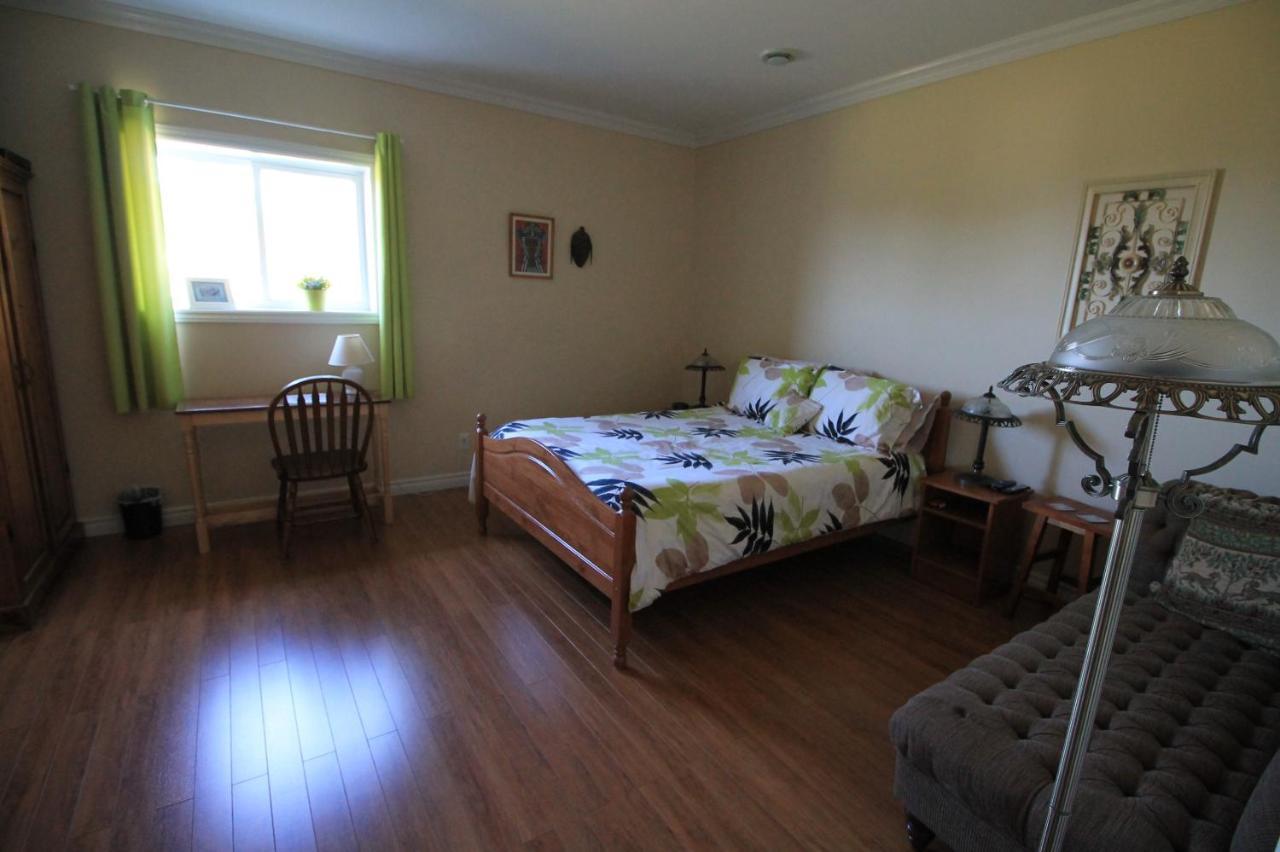 The Fiddle And The Sea Bed And Breakfast Port Hood Экстерьер фото
