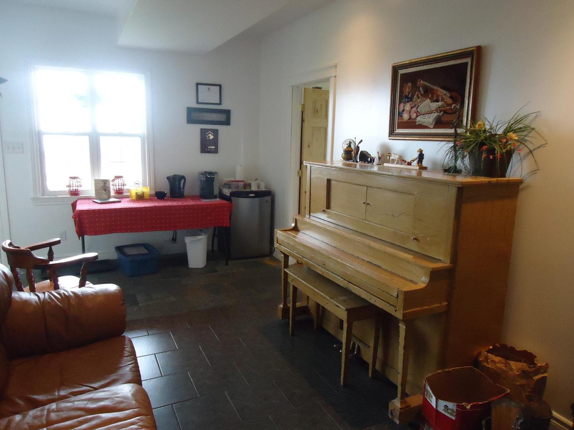 The Fiddle And The Sea Bed And Breakfast Port Hood Экстерьер фото