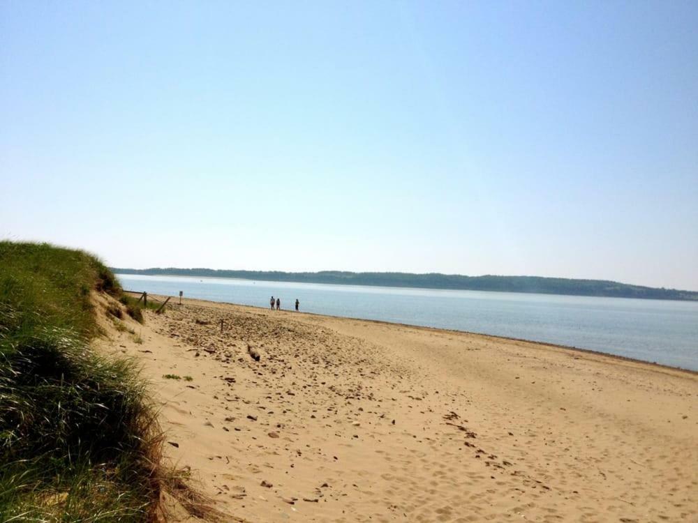 The Fiddle And The Sea Bed And Breakfast Port Hood Экстерьер фото