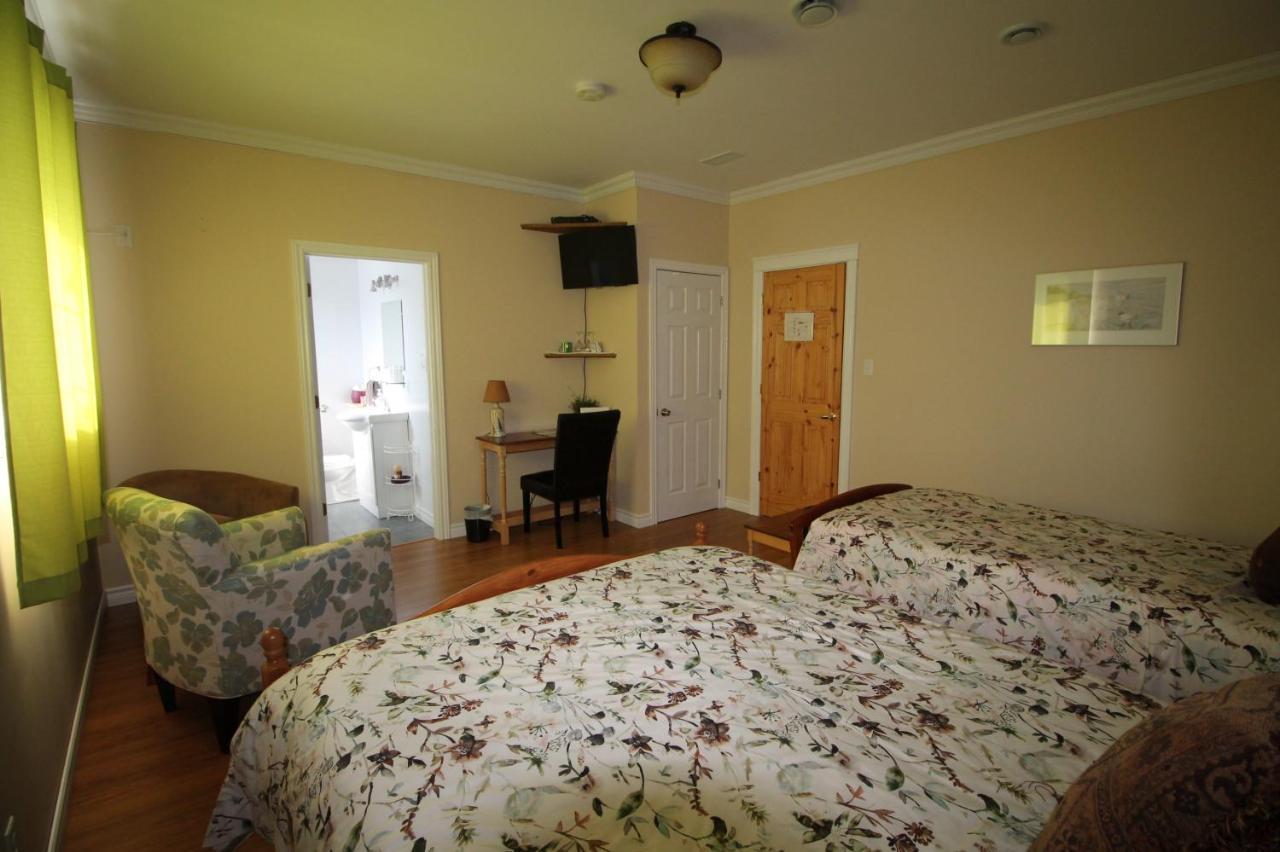 The Fiddle And The Sea Bed And Breakfast Port Hood Экстерьер фото