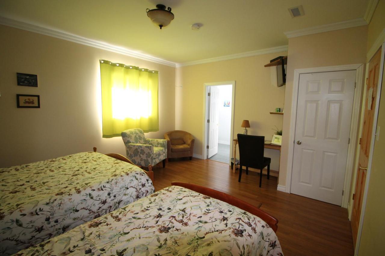 The Fiddle And The Sea Bed And Breakfast Port Hood Экстерьер фото